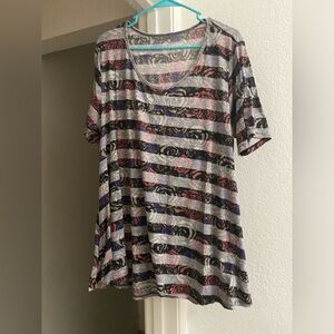 Women’s plus size shirt